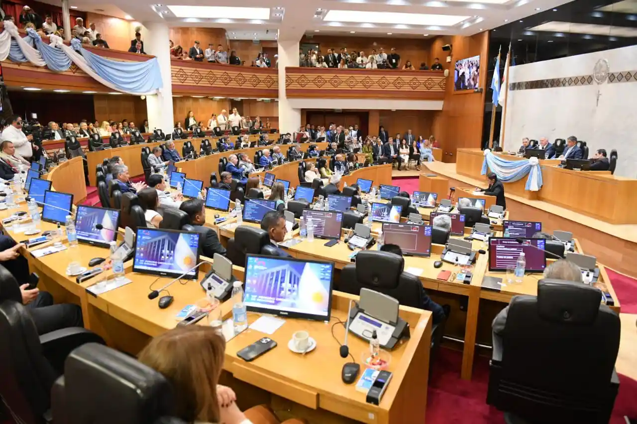 Jaldo presidió el inicio del 121° período de sesiones ordinarias de la Legislatura