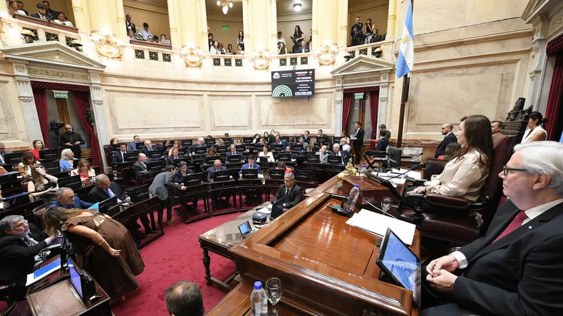 senado-debate-reforma-laboral-11-02-26