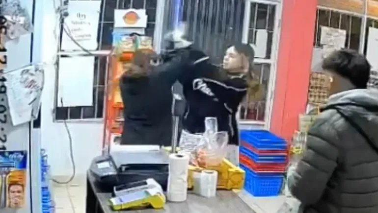 pelea-despensa